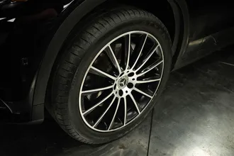 2019 MERCEDES-BENZ GLC photo 4