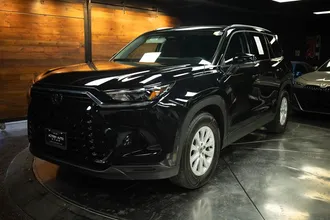 2026 TOYOTA GRAND HIGHLANDER photo 2