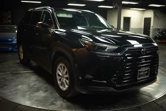 2026 TOYOTA GRAND HIGHLANDER photo 5