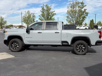 2024 Chevrolet Silverado 2500HD photo 5