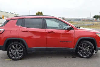 2021 Jeep Compass photo 7