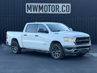 2019 Ram 1500 photo 2