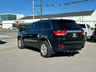 2011 Jeep Grand Cherokee photo 7