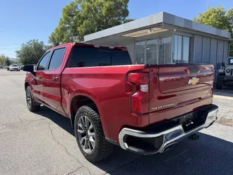 2021 Chevrolet Silverado 1500 photo 3
