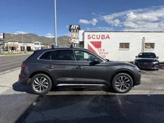 2021 Audi Q5 photo 6