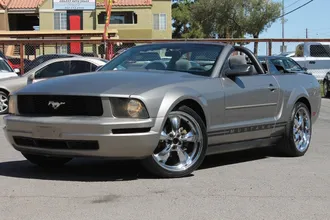 2008 Ford Mustang photo 6