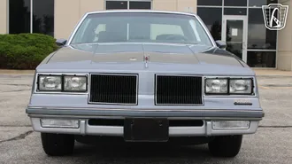 1986 Oldsmobile Cutlass photo 6