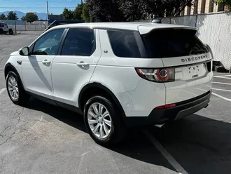 2018 Land Rover Discovery Sport SE photo 5
