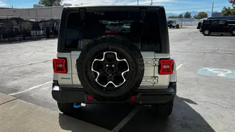 2023 Jeep Wrangler Rubicon 4xe photo 6