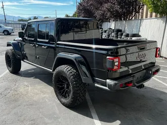 2021 Jeep Gladiator Rubicon photo 5