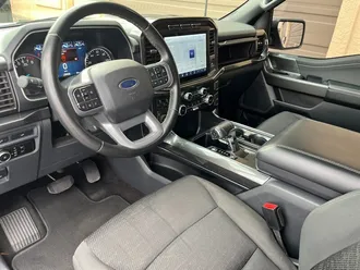 2023 Ford F-150 XLT photo 2