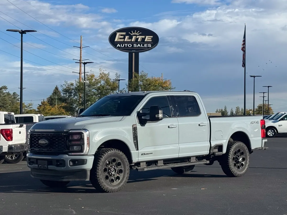 2026 Ford F-350SD Lariat