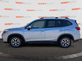 2020 Subaru Forester photo 2