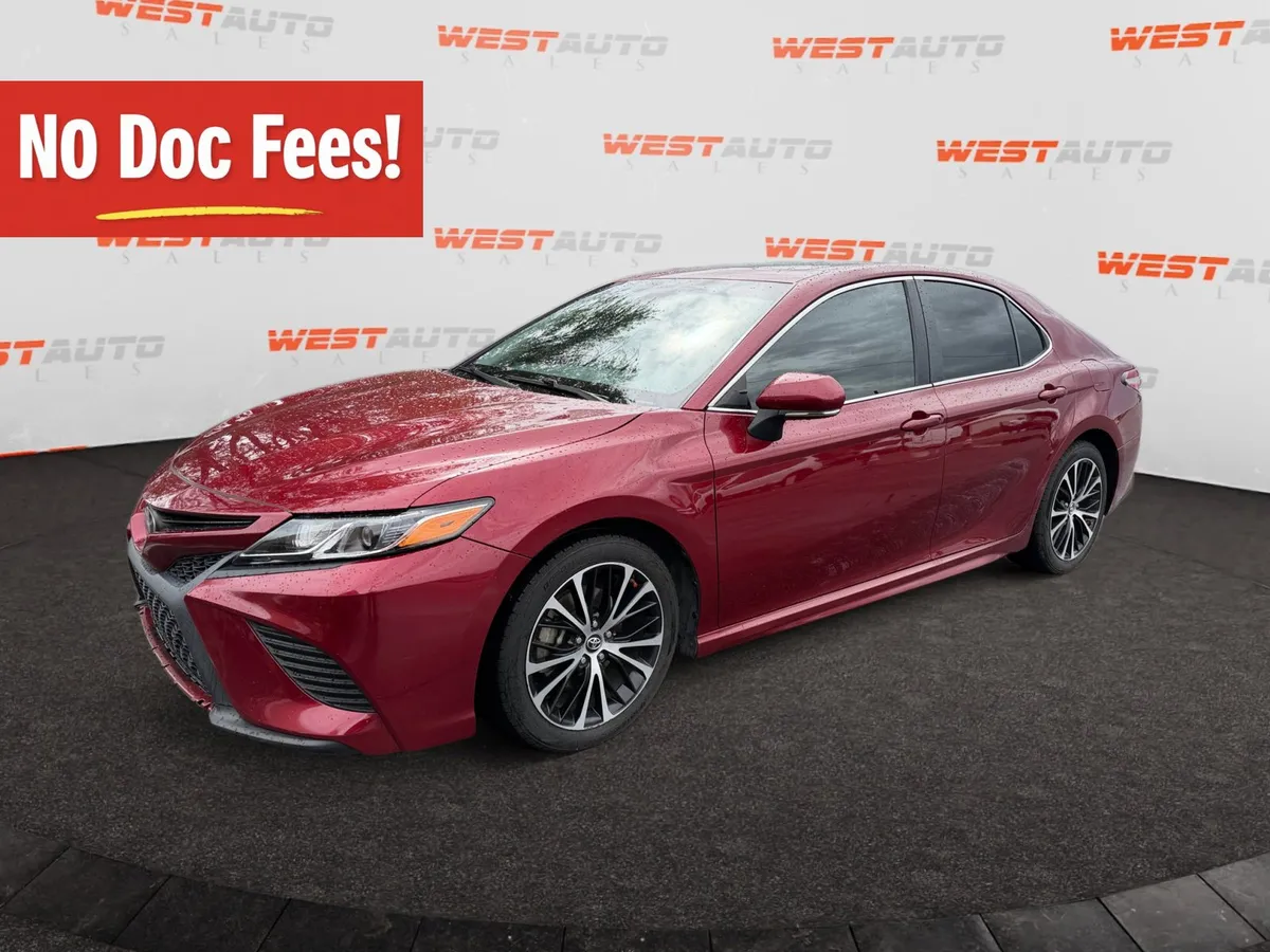2018 Toyota Camry SE
