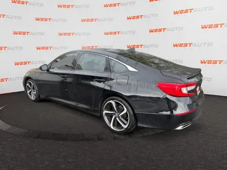 2018 Honda Accord photo 3