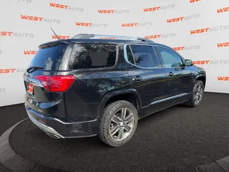 2017 GMC Acadia photo 5