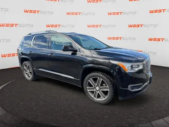 2017 GMC Acadia photo 7