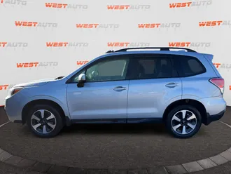 2017 Subaru Forester photo 2