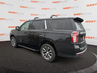 2021 Chevrolet Tahoe photo 3