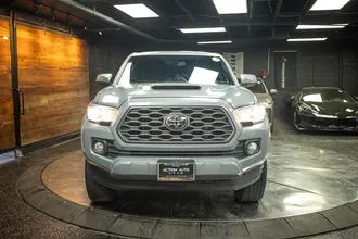 2021 TOYOTA TACOMA photo 4