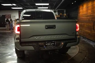 2021 TOYOTA TACOMA photo 6