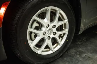 2023 CHRYSLER PACIFICA photo 3