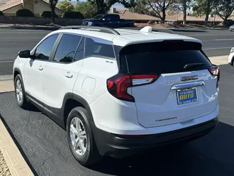 2022 GMC Terrain photo 6