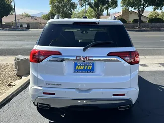 2019 GMC Acadia photo 5