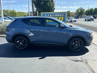 2023 Dodge Hornet photo 3