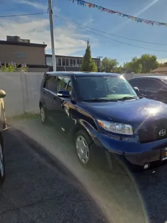 2008 Scion xB photo 2