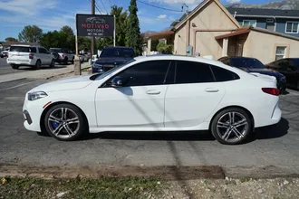 2021 BMW 2 Series photo 3