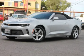 2018 Chevrolet Camaro photo 5