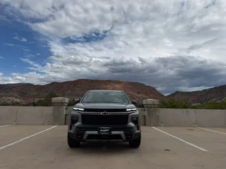 2027 Chevrolet Traverse photo 5