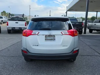 2015 Toyota RAV4 photo 4