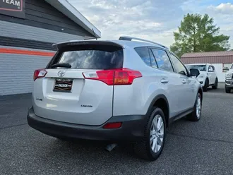 2015 Toyota RAV4 photo 5