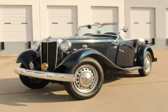 1953 MG TD photo 3
