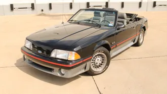 1987 Ford Mustang GT photo 2