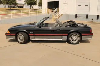 1987 Ford Mustang GT photo 5