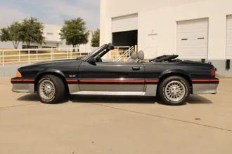 1987 Ford Mustang GT photo 6