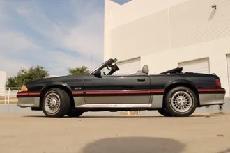 1987 Ford Mustang GT photo 7