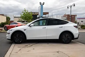 Model Y 10