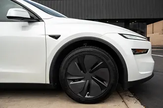 Model Y 4