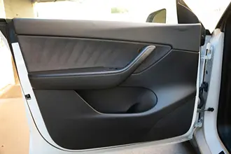Model Y 17