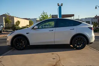 Model Y 10