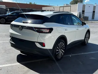 2024 Volkswagen ID.4 Pro photo 7