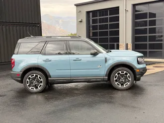 2021 Ford Bronco Sport photo 3