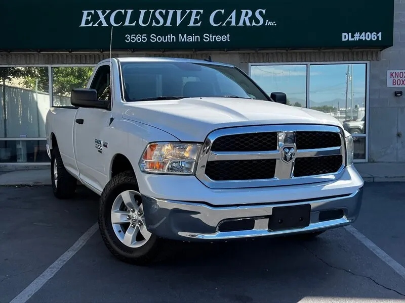 2022 RAM 1500 Classic SLT SLT
