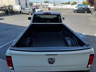 2022 RAM 1500 Classic SLT photo 7