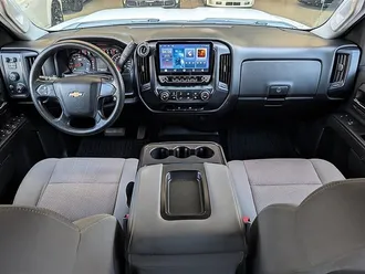 2015 Chevrolet Silverado 2500 Work Truck photo 3