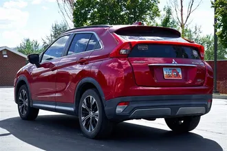 2019 MITSUBISHI ECLIPSE CROSS photo 7